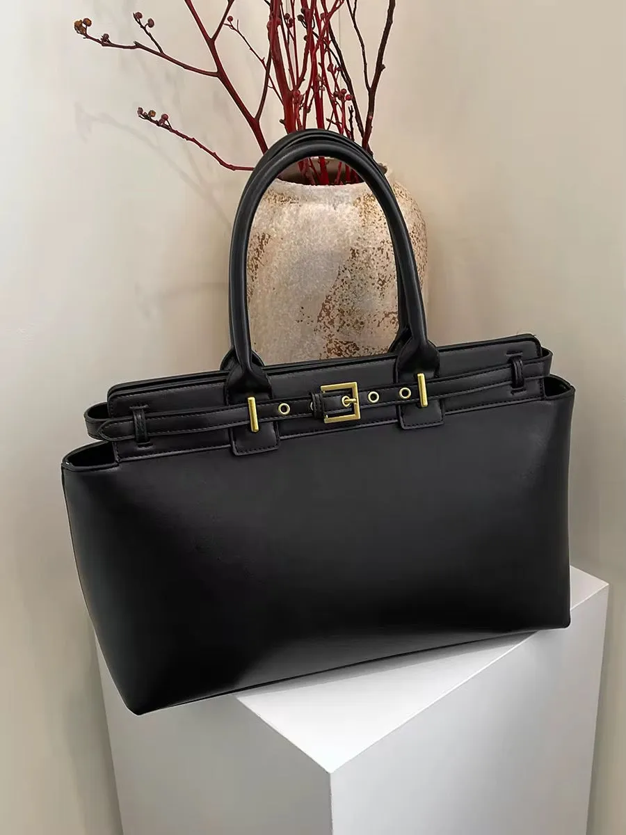 حقائب يد عملية بسعة كبيرة - practical Large Capacity Handbags