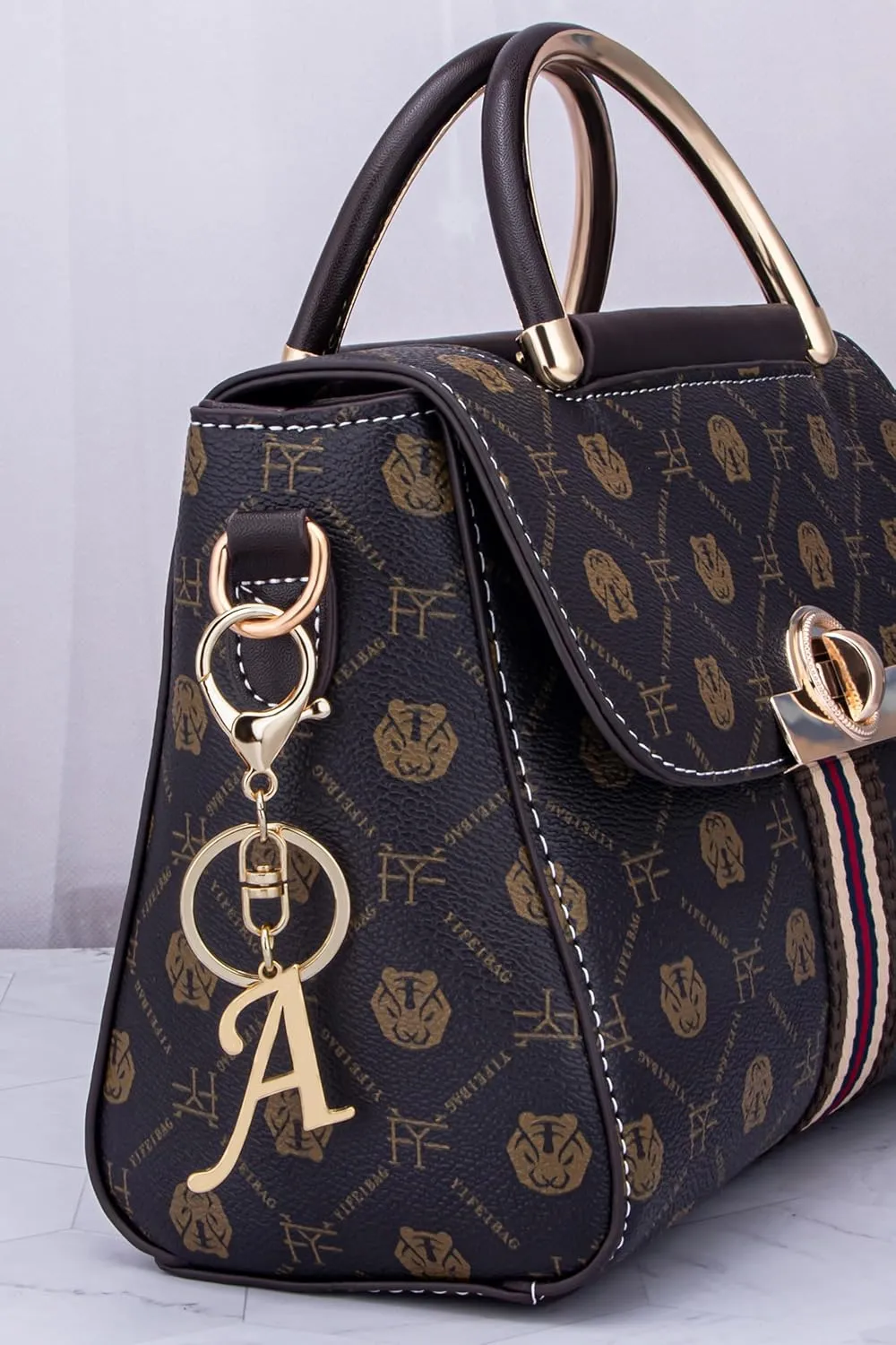 Cute Stainless Steel Gold Initial Letter Keychain for Women Girl, Charms for Key Handbag Backpack Bag, Personalized Gift