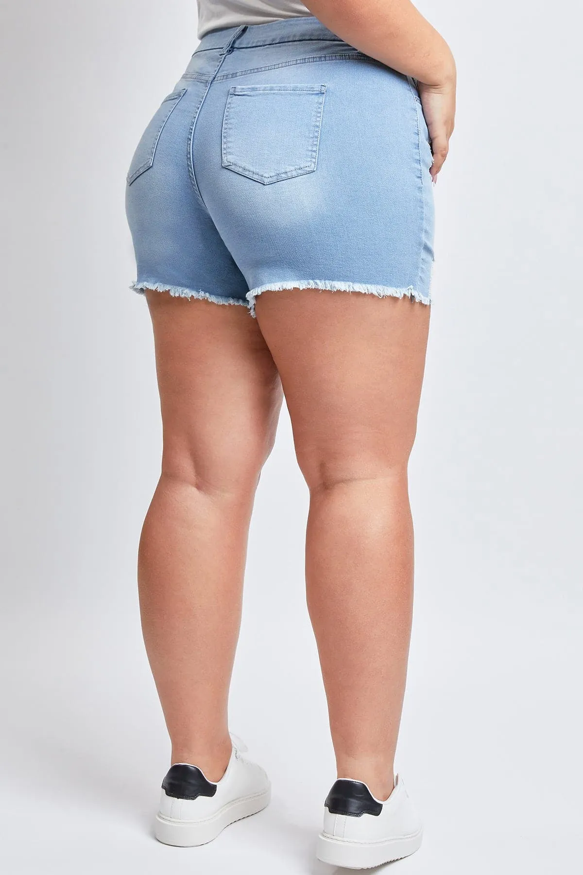Women's Plus Curvy Fit Jeans Shorts With Fray Hem