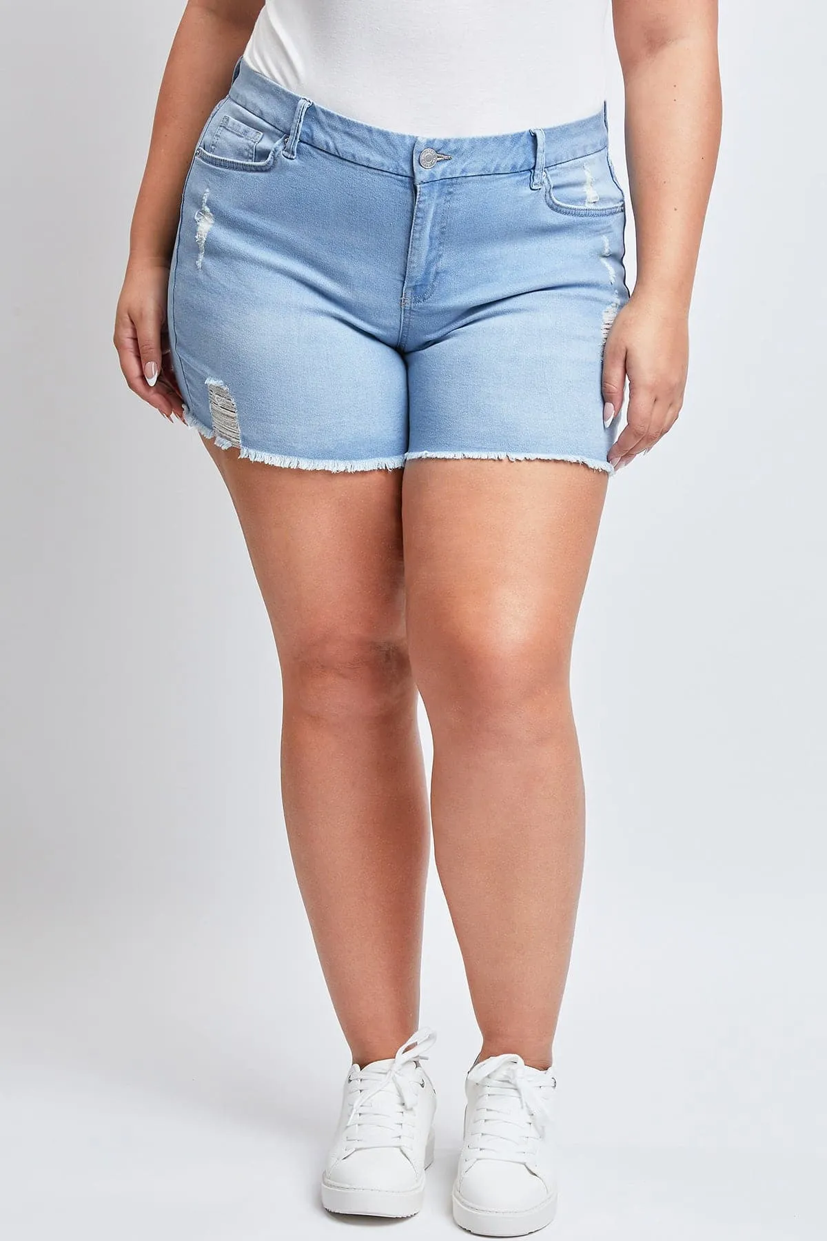 Women's Plus Curvy Fit Jeans Shorts With Fray Hem